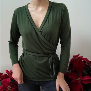 Like New Ann Taylor Wrapover Tie Blouse